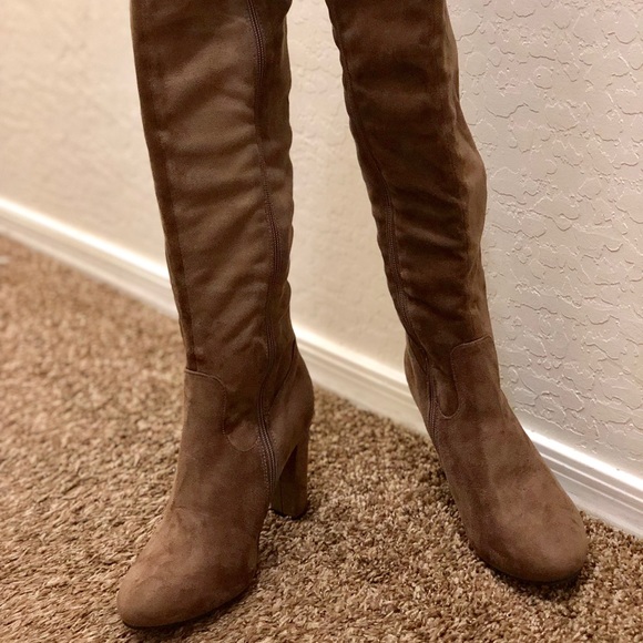 New Top Moda Boots - Picture 3 of 4